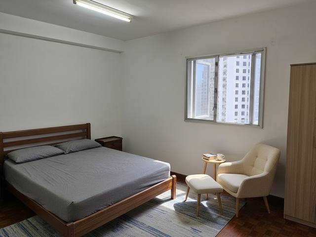 AI Furniture Placement